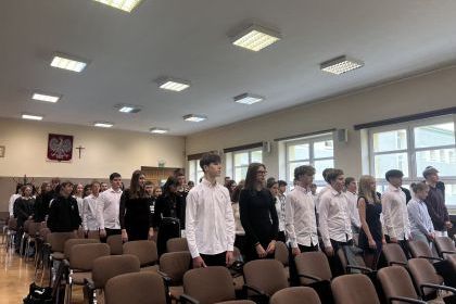 Ślubowanie uczniów klas pierwszych  Ślubowanie uczniów klas pierwszych