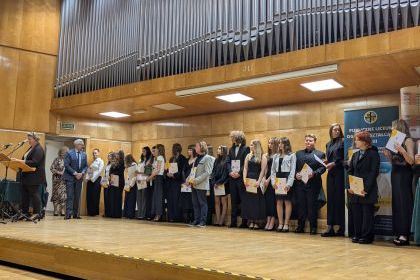 POŻEGNANIE TEGOROCZNYCH ABSOLWENT&Oacute;W TR&Oacute;JKI 