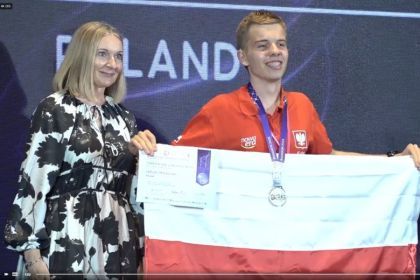 Srebrny medal dla naszego absolwenta na Międzynarodowej Olimpiadzie Geograficznej!